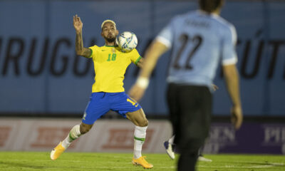 อาตูร์-ริชาร์ลิซอน ซัด พา บราซิล ชนะ อุรุกวัย 2-0 ทีมชาติ  