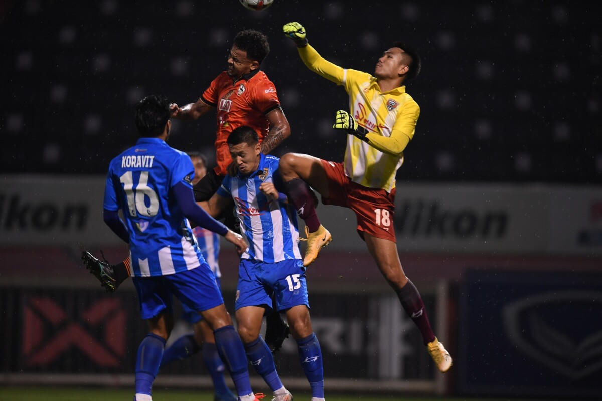 บิลล์เบิ้ลพาเชียงรายพลิกแซงเมืองกาญจน์ 2-1 ประเทศไทย  