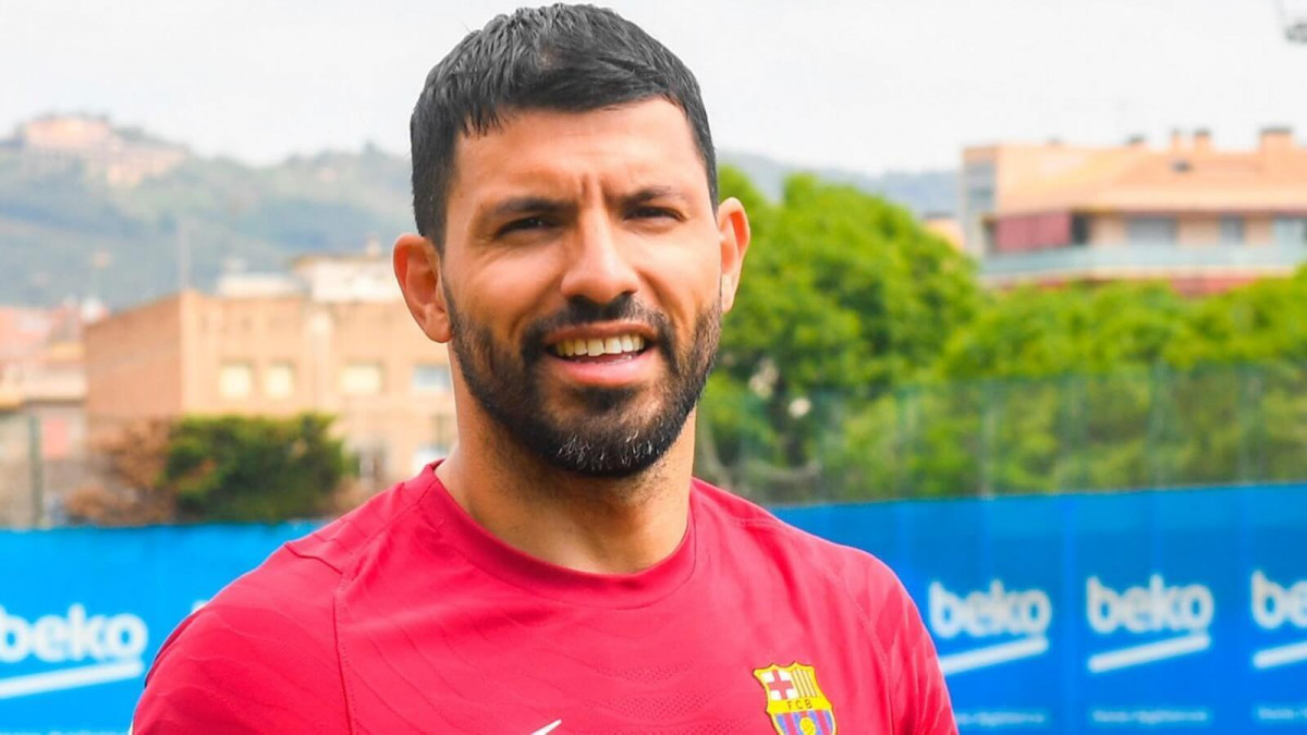 “อเกวโร่” ผิดหวังอดเล่นกับ “เมสซี่” อยากย้ายซบ MLS ลาลีกาสเปน  